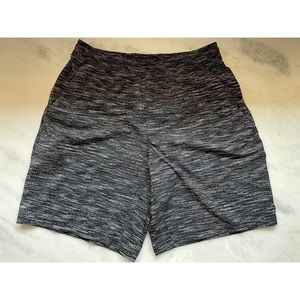 Lululemon Men’s Pace Breaker Lined Short 7”